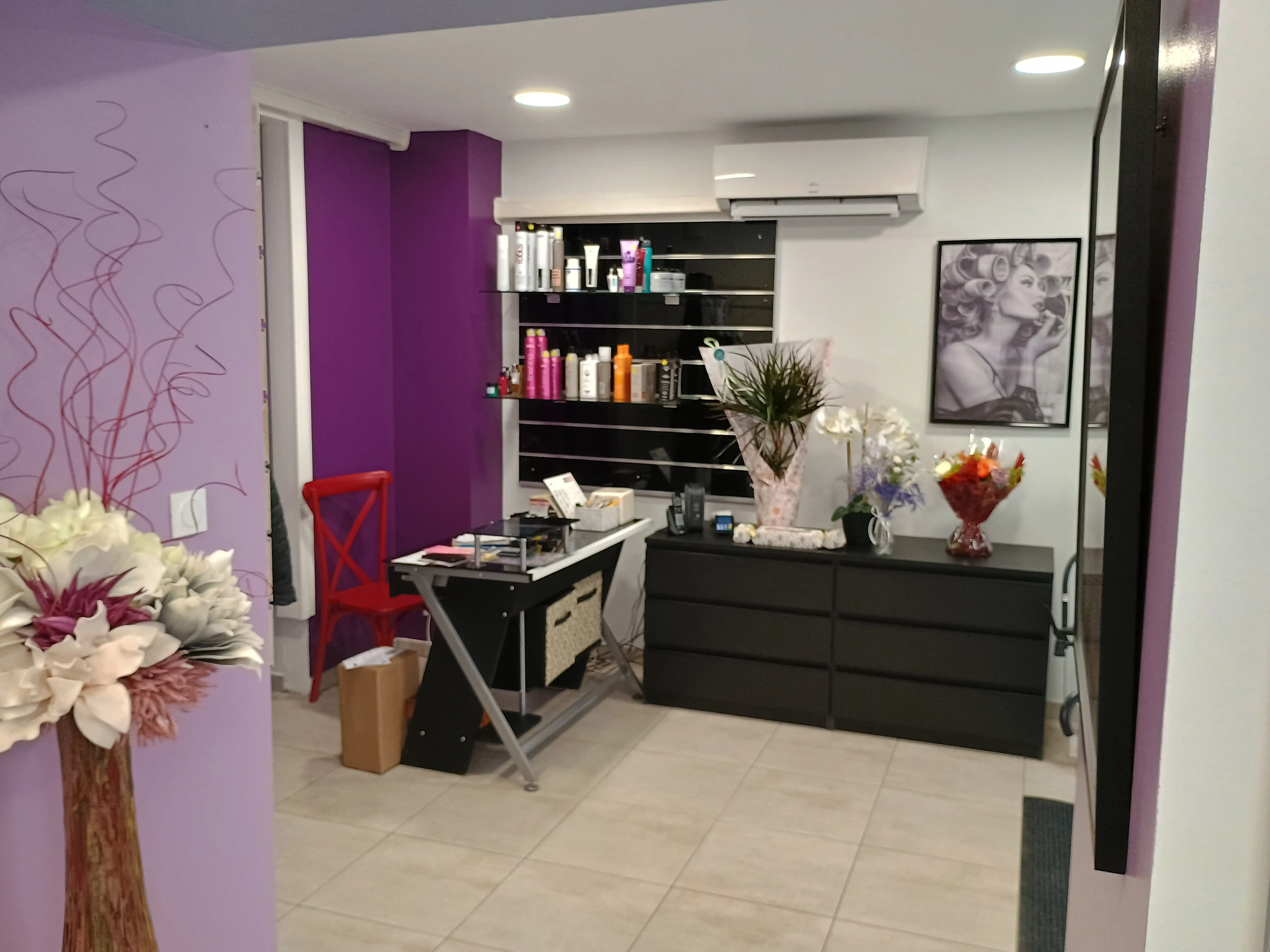 Salon de Coiffure extérieur